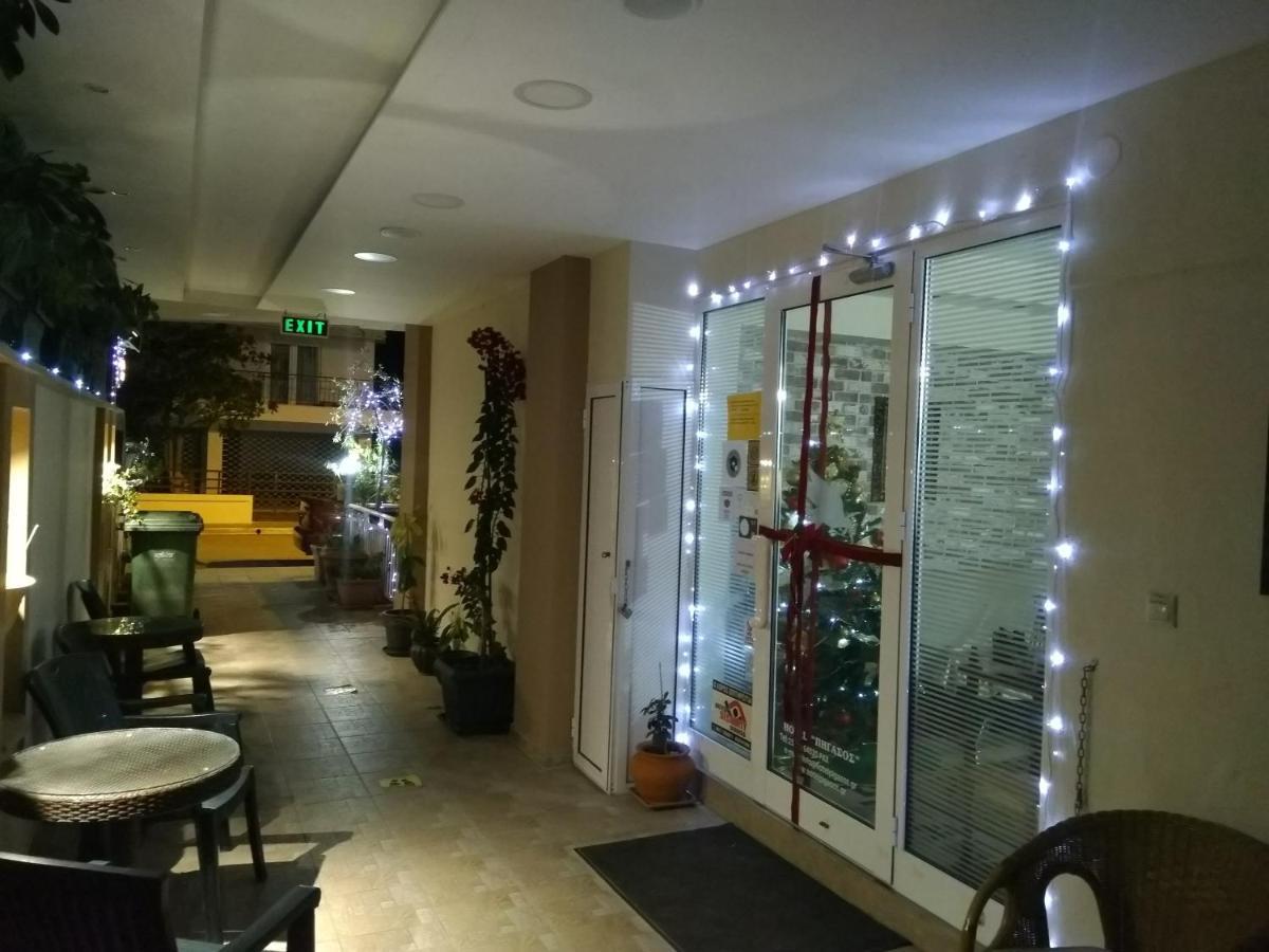Hotel Villa Pigasos Paralía 외부 사진