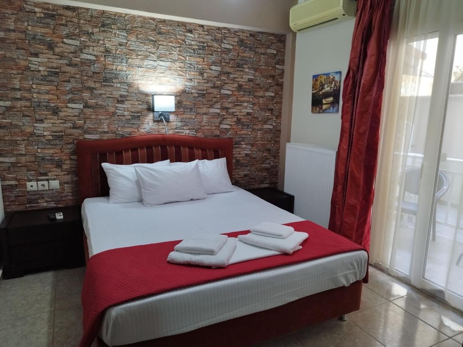Hotel Villa Pigasos Paralía 외부 사진