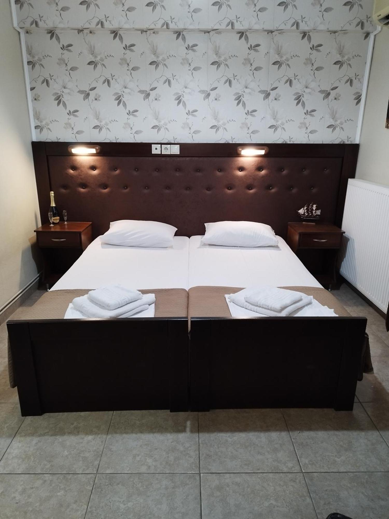 Hotel Villa Pigasos Paralía 외부 사진