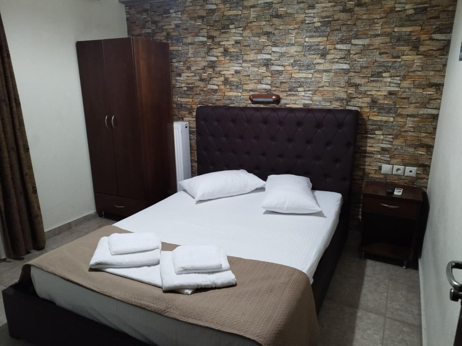 Hotel Villa Pigasos Paralía 외부 사진