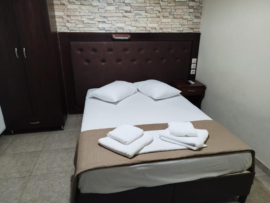 Hotel Villa Pigasos Paralía 외부 사진